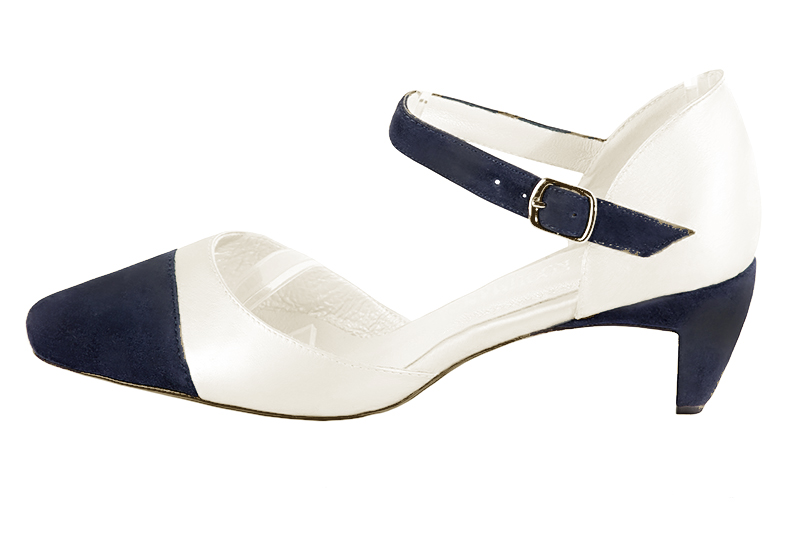Navy blue and off white women's open side shoes, with an instep strap. Round toe. Medium comma heels. Profile view - Florence KOOIJMAN